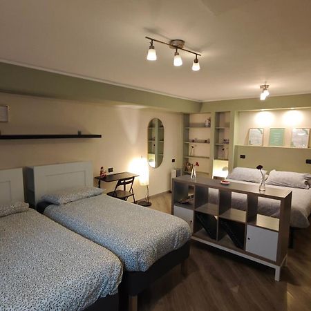 Appartamento Aleph With Private Parking, Next Train Station Όπως Εξωτερικό φωτογραφία